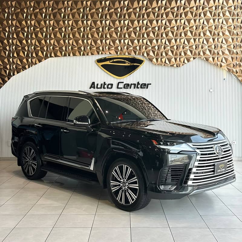 LEXUS LX600 URBAN 7 SEATER 2023 BLACK 1