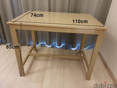 Table for studying and working