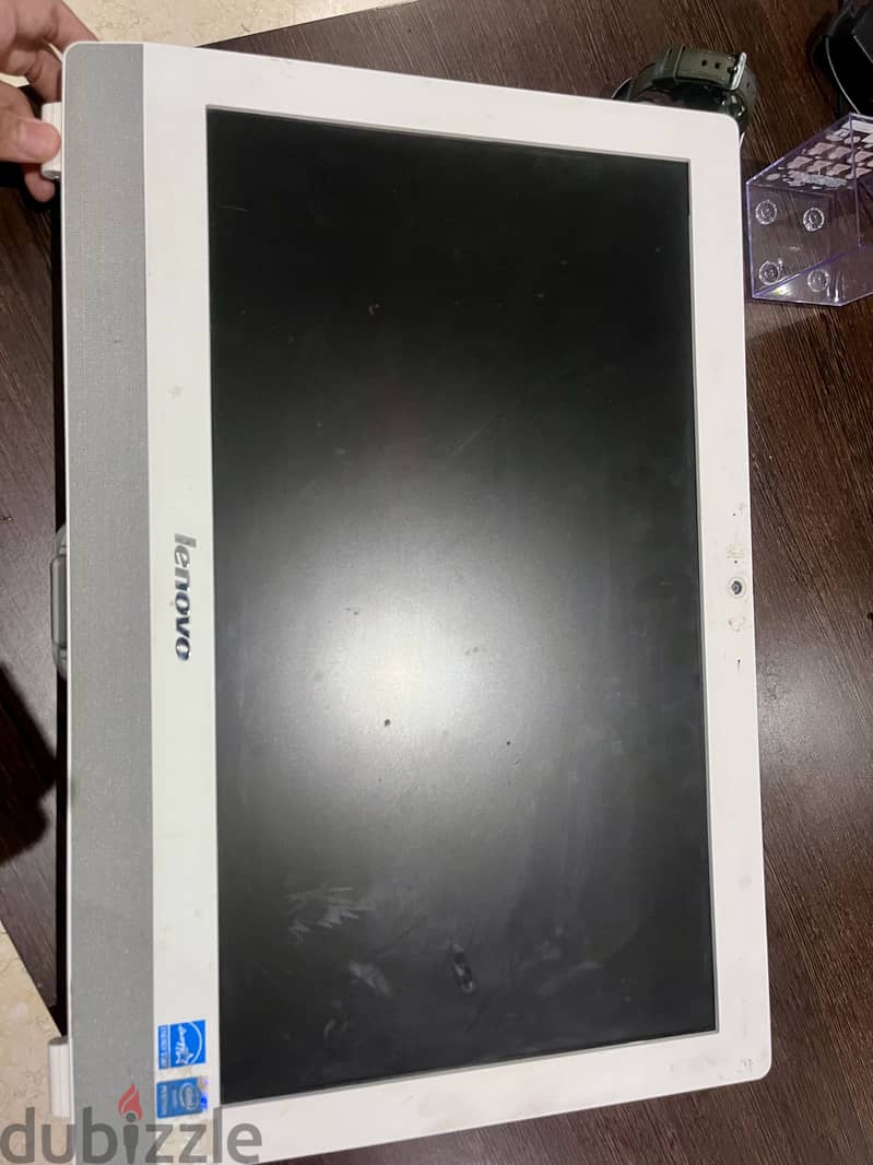 Lenovo ThinkCentre E63z 19.5” windows 10 2