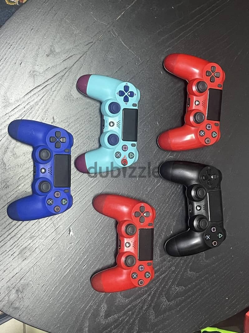 للبيع قيرجديد New Playstation Controller PS5 9