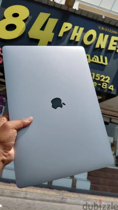 MacBook Pro (2019)