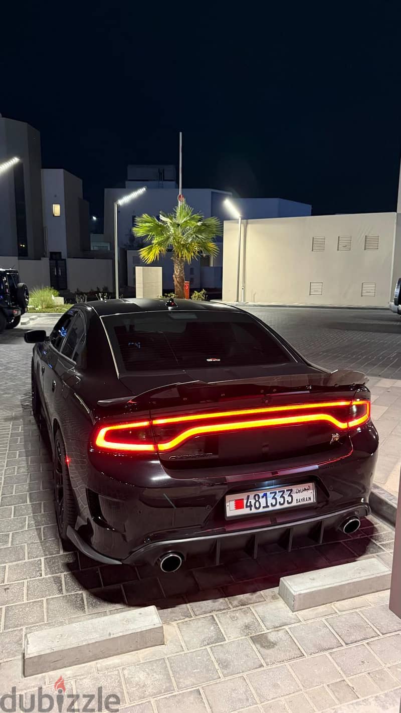Dodge Charger 2020 5