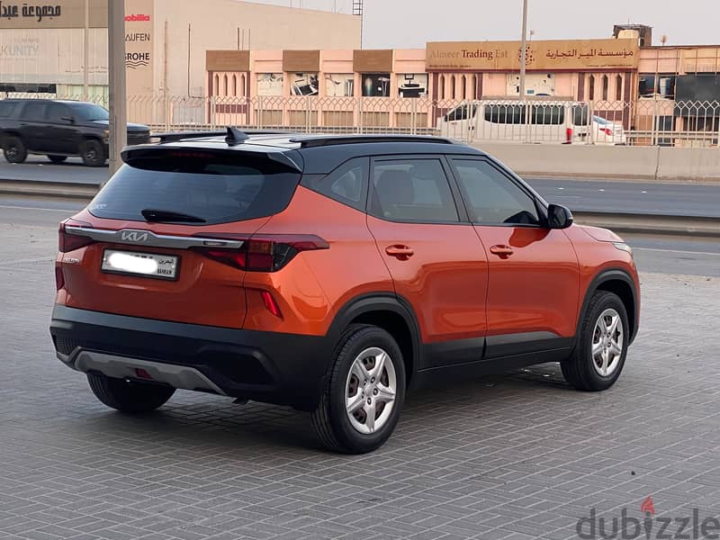 Kia Seltos 2022 Orange 6