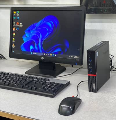 Lenovo Tiny PC AMD 7th Gen RAM 8GB SSD M. 2 1GB Graphics 19" Monitor