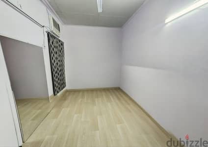 Two bedroom flat available on ground floor for rent near Malabar Rest