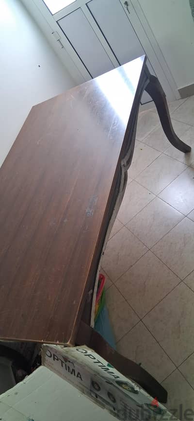Dinning table