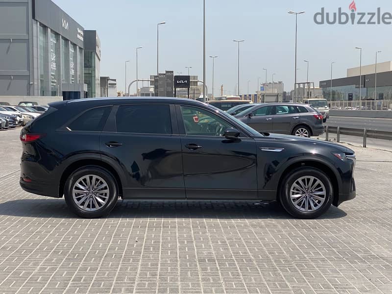 Mazda CX-90 / 2025 Black 2