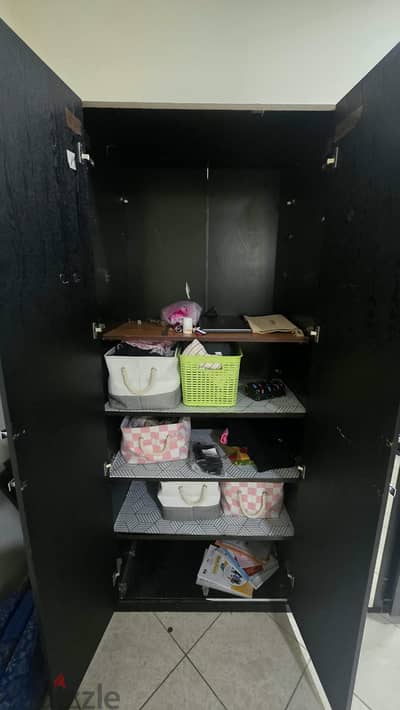 6 door wardrobe 225 *276