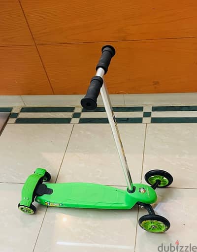 Kids 3-Wheel Scooter, foldable-BHD 2.5
