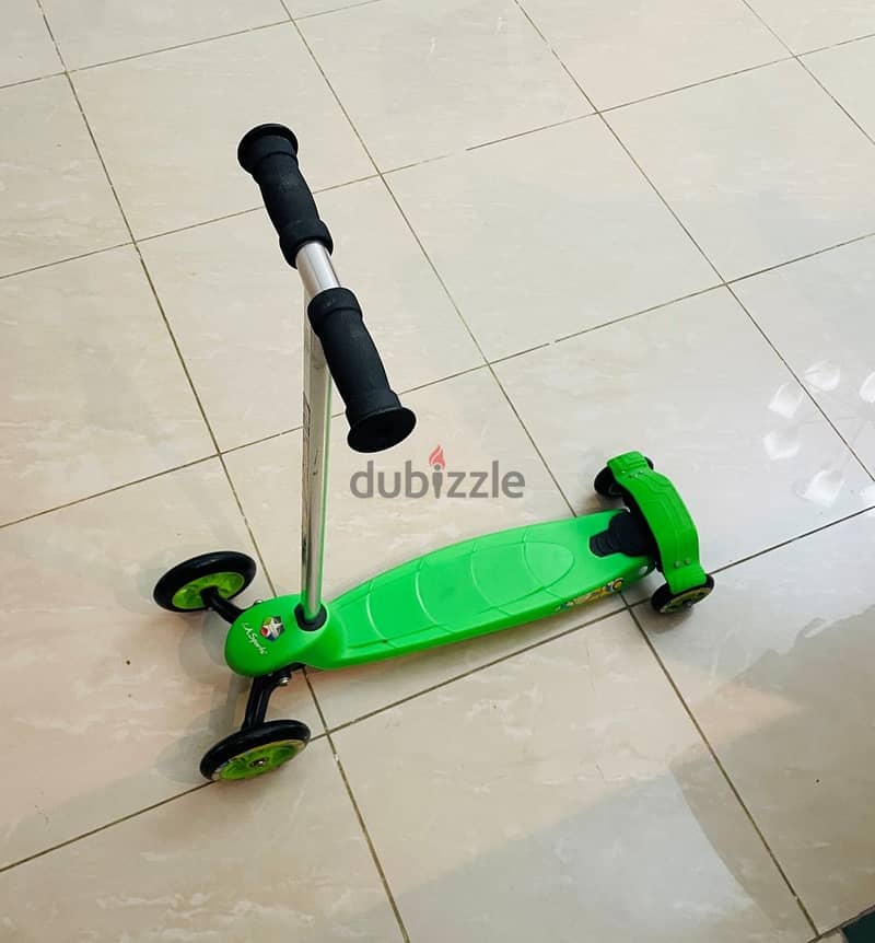 Kids 3-Wheel Scooter, foldable-BHD 2.5 1