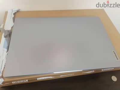 lenovo Ideapad Slim 3 | Core 3 N355 | 8GB RAM | 512 GB SSD | Almostnew