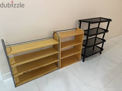 3 show racks