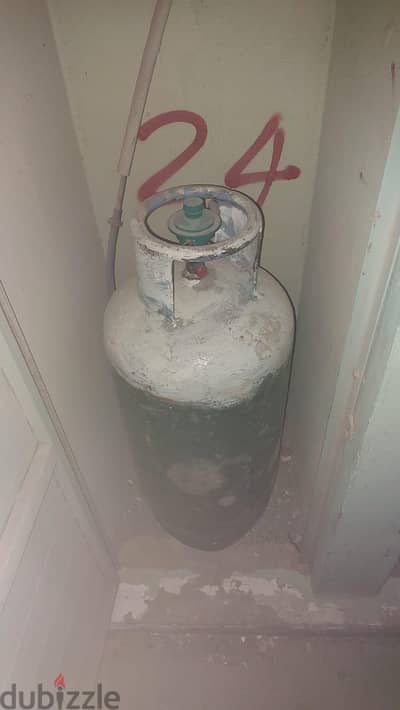 Gas stove + cylinder