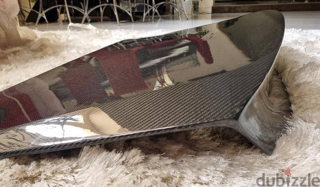 GTR R35 CARBON FIBER TRUNK 4