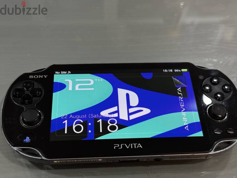 Playstation vita PCH-1000 7