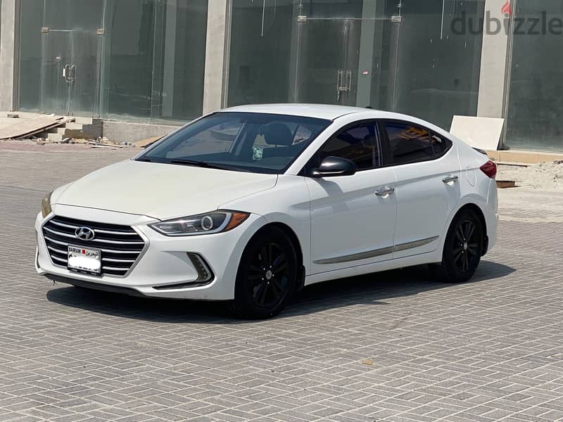 Hyundai Elantra 2017 White 1