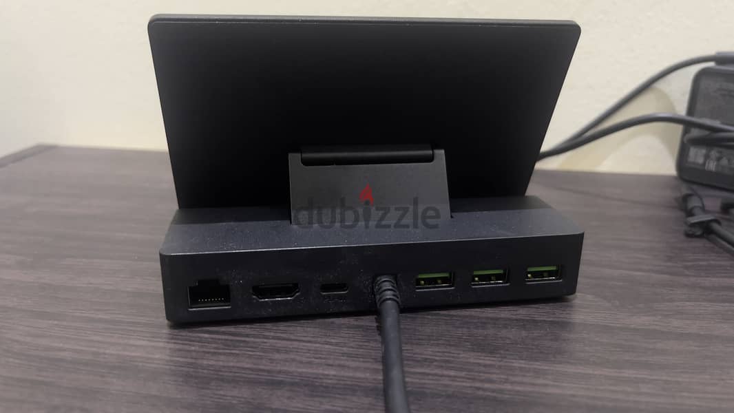 Razer Handheld Dock Chroma 1