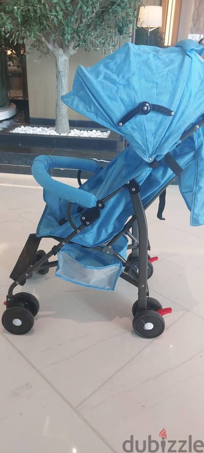 baby stroller used 2 months
