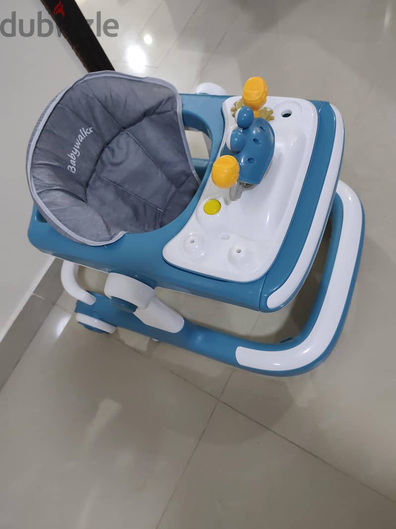 baby walker 2
