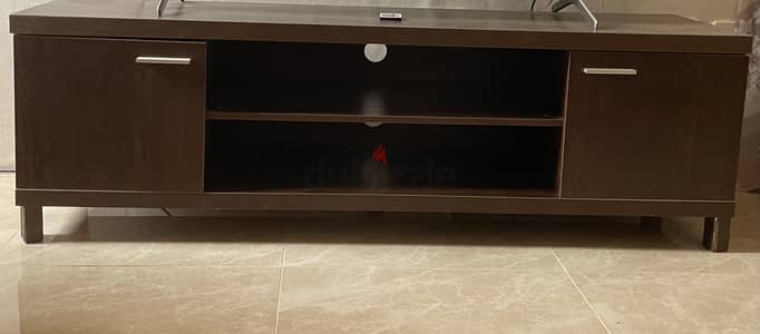 Tv stand