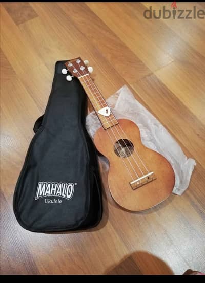 Unused Mahagony Ukelele for sale