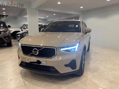 Volvo XC40 2025