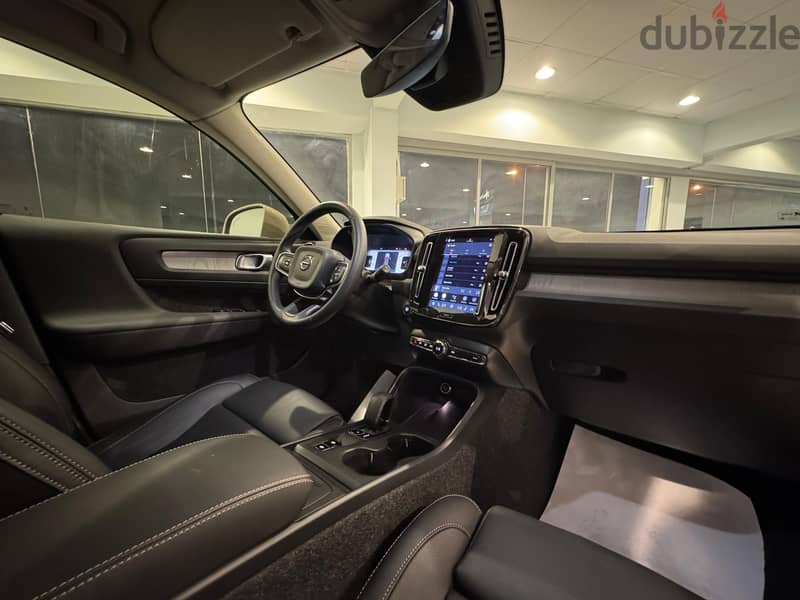 Volvo XC40 2025 7