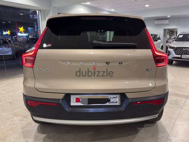 Volvo XC40 2025 13