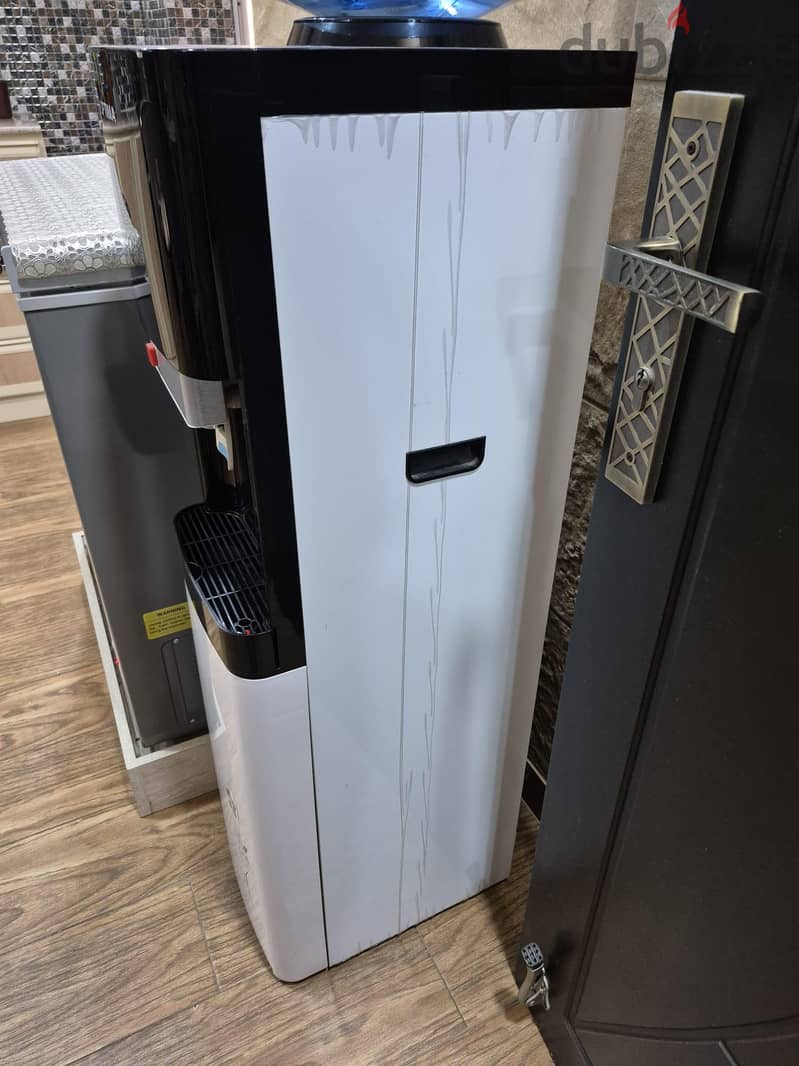 Optima Water Dispenser,  very good condition 1