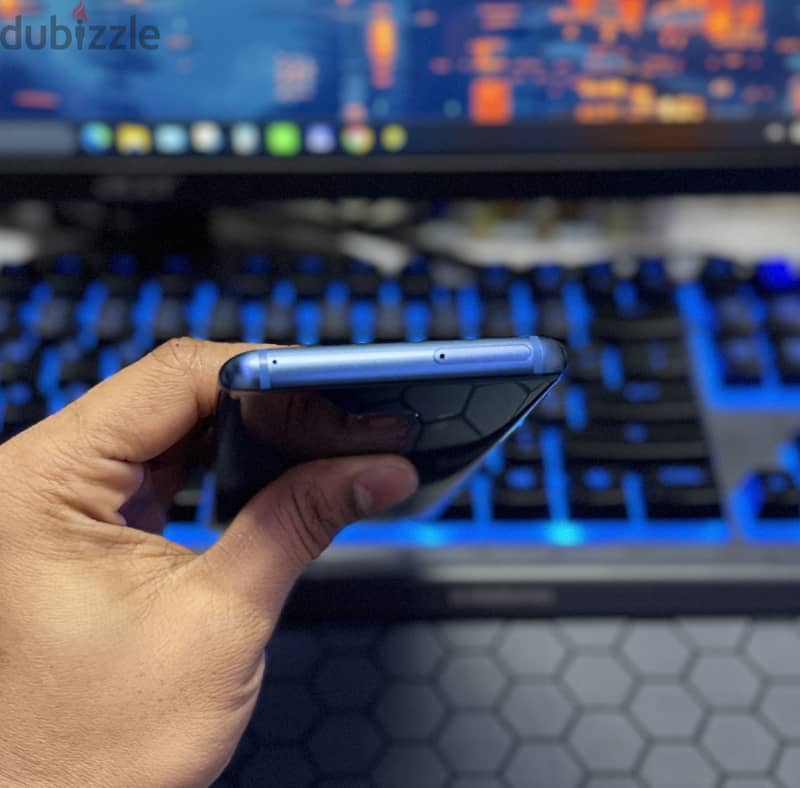 Samsung Galaxy S9 – 256 GB CLEAN CONDITION 4