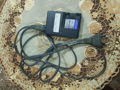 battery and charger sony-T7
