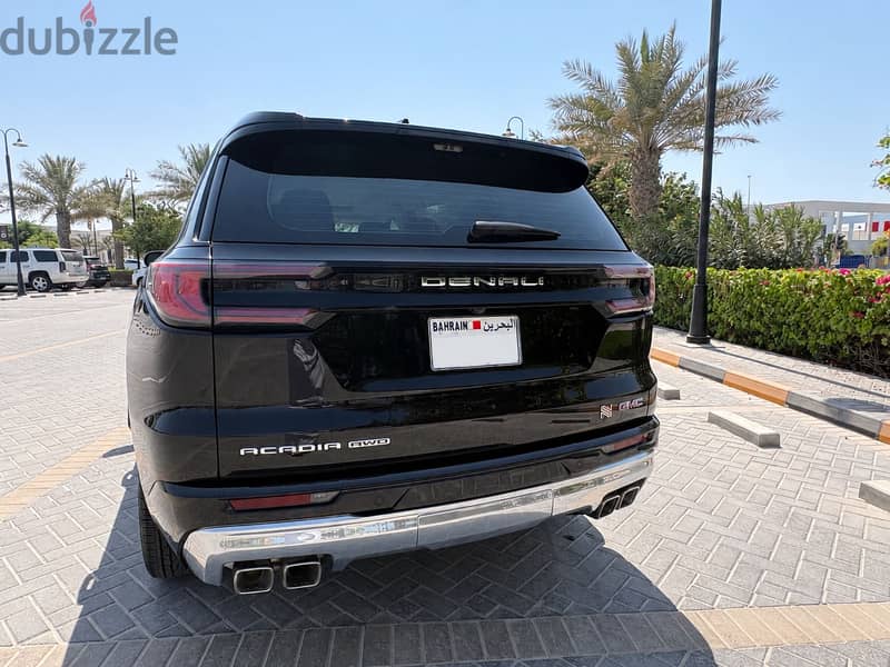 GMC Acadia Denali 2026 Only 3500 KM جمس دينالي اكاديا فل اوبشن 9