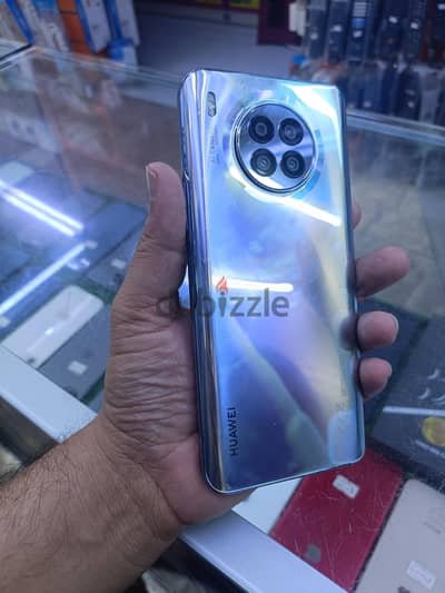 Huawei Nova 8