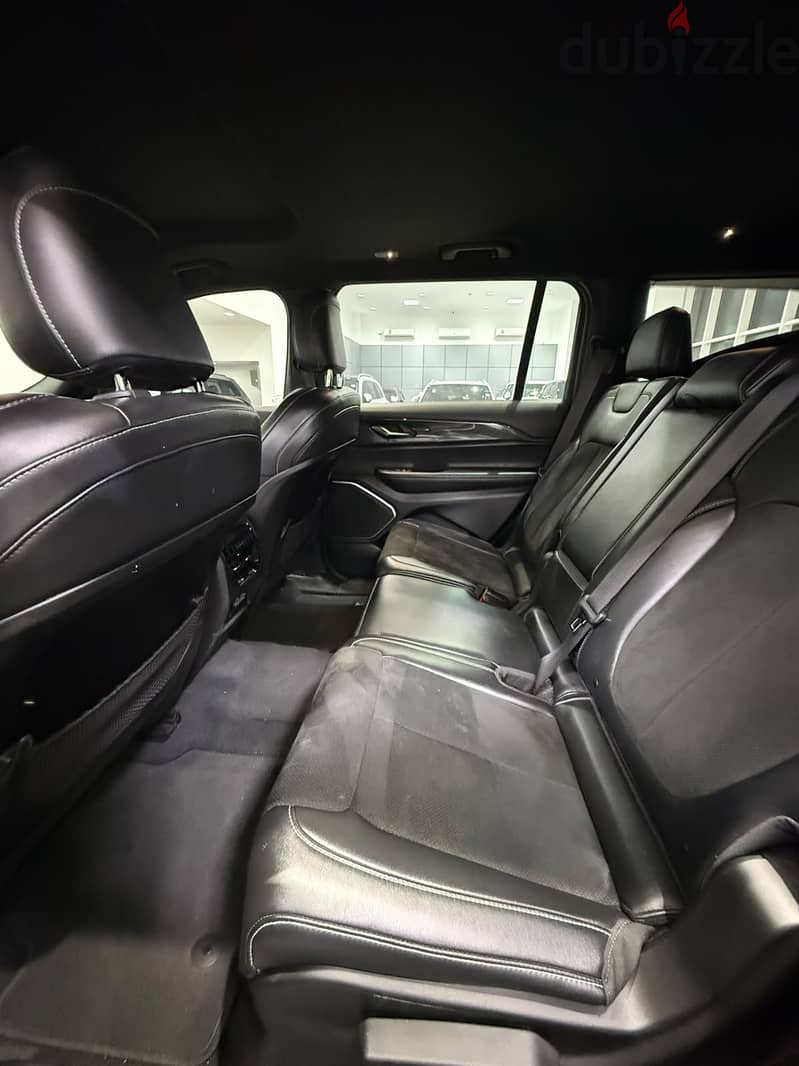Jeep Grand Cherokee 2022 Grey 5