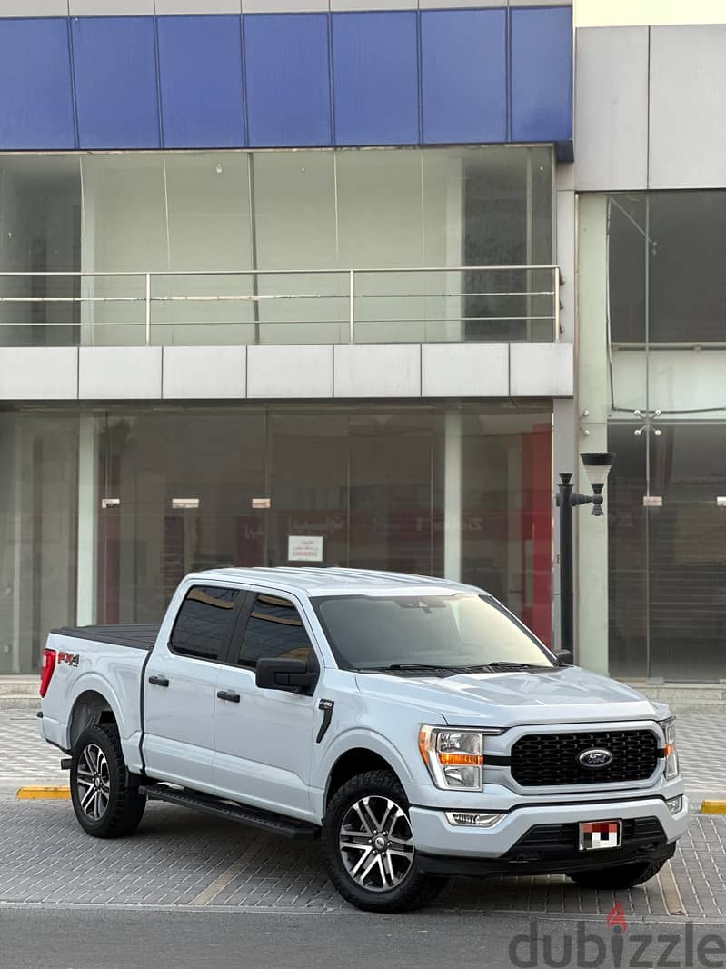 FORD F-150 XLT V8 2022 SILVER 1