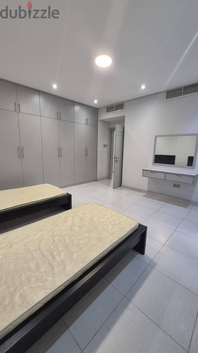 Flat For Rent 6