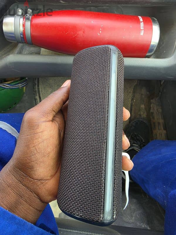 Nokia Headphone and LG Bluetooth speaker 3