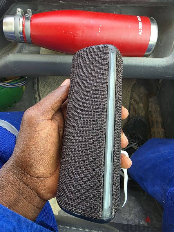 Nokia wireless headphone, LG Bluetooth speaker, philips Tanx100 3