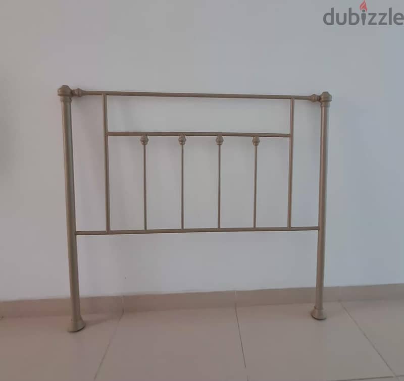 Bed frame with mattress (Size 120x200) 3