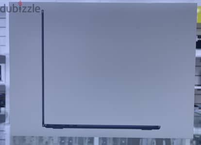 MACBOOK AIR M5