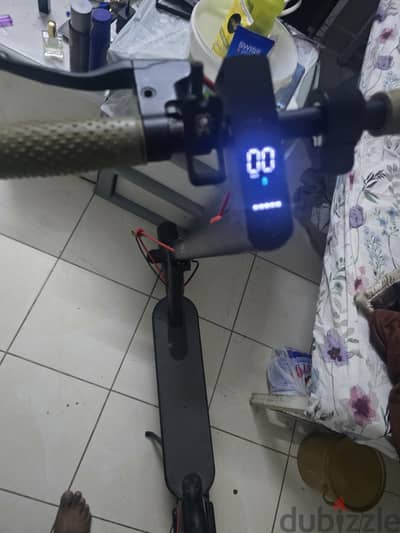 electric scooter good condition with charger