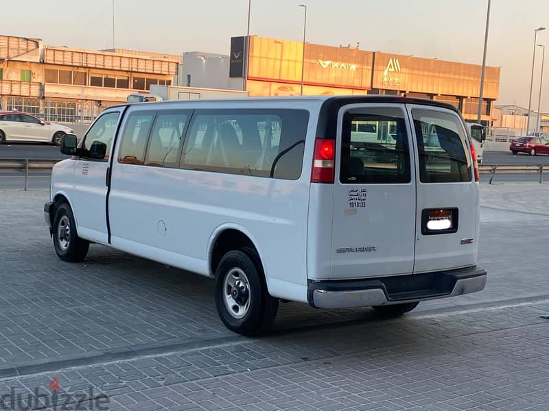 GMC Savana 2018 White 7