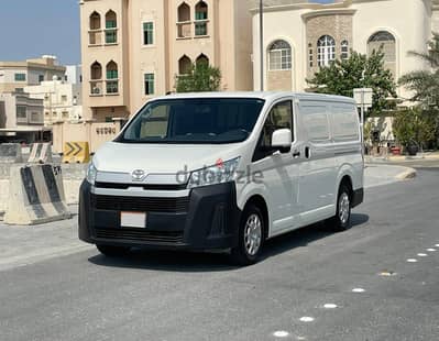 2021 Toyota hiace 3 str dx pvan std roof 3.5l mt