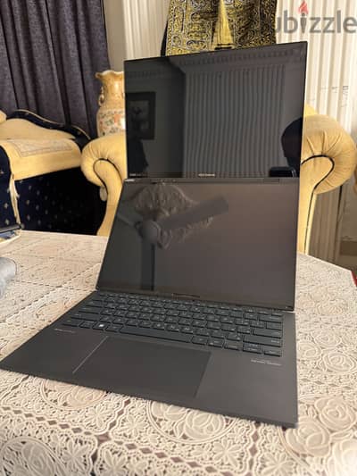 Asus zenbook duo ux8406MA