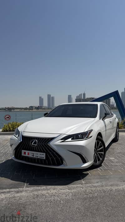 Lexus ES300H 2024