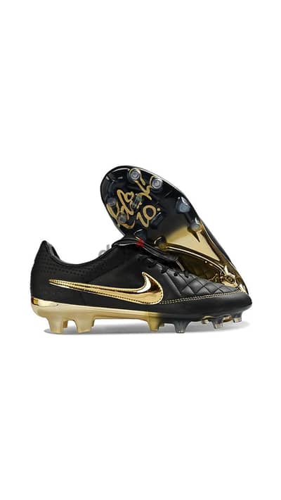 Black & Gold Nike football boots