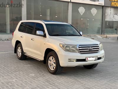 Toyota Land Cruiser GXR 2010 White