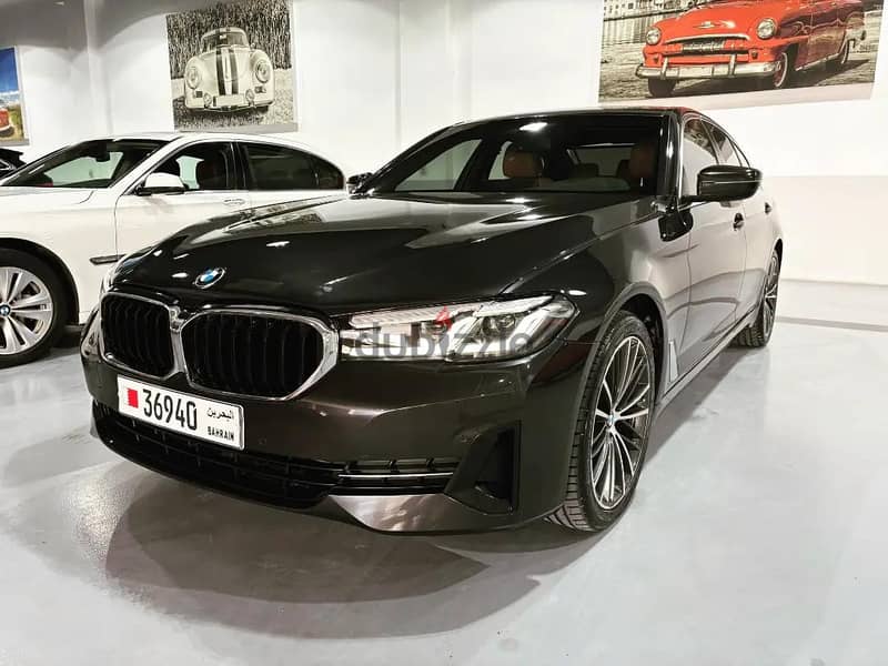 BMW 520i 2023 Full option 41000 km only 1