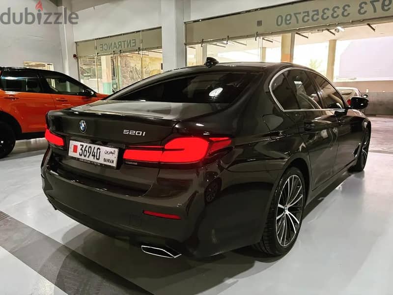 BMW 520i 2023 Full option 41000 km only 3