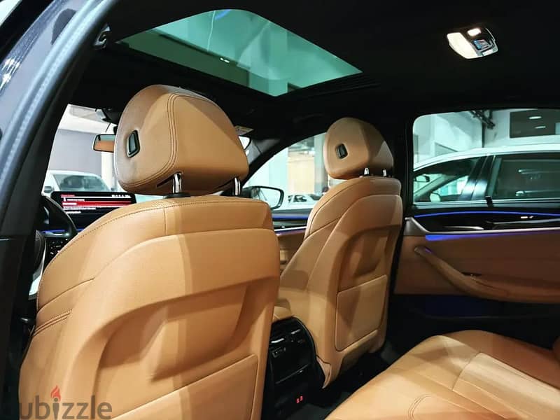 BMW 520i 2023 Full option 41000 km only 11